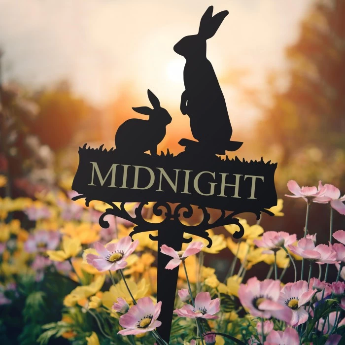 Rabbit Memorial Ground Spike 5 Rabbit Memorial Ground Spike - Image 3