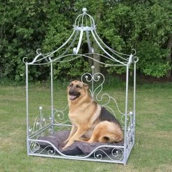 “Aslan” Throne Bed