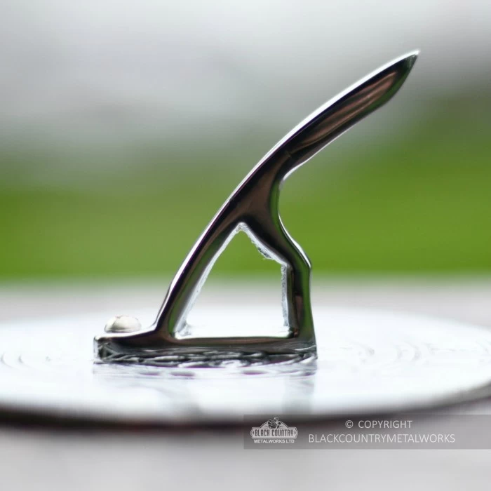 Bright Chrome 'Suns Tyne' Mini Sundial - 95mm 7 Bright Chrome 'Suns Tyne' Mini Sundial - 95mm - Image 5