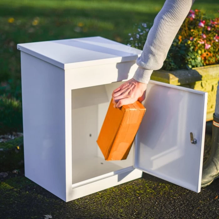 Deluxe White "Bexley" Free Standing Parcel Box 5 Deluxe White "Bexley" Free Standing Parcel Box - Image 3