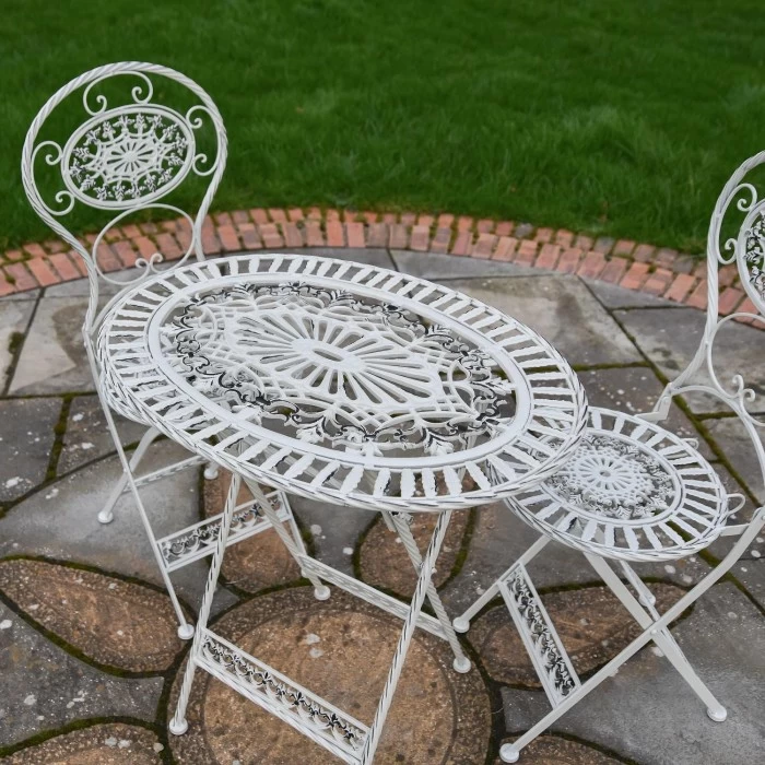 "Paignton" Cream Table And Chairs Set 11 "Paignton" Cream Table And Chairs Set - Image 9