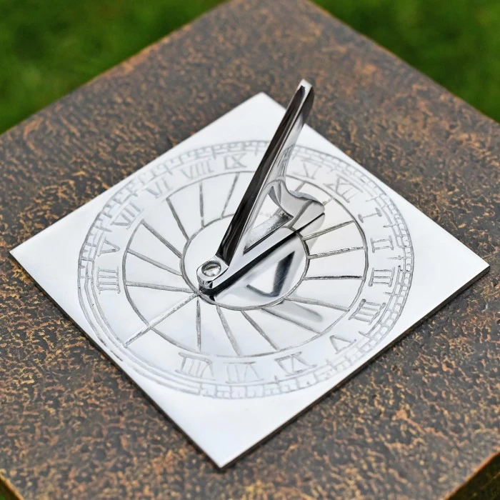 Bright Chrome 'Rising Sun' Sundial - 120mm - Image 2