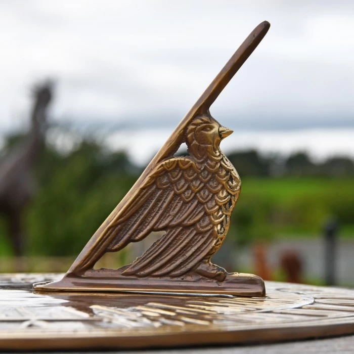 Antique Brass 'Old Father Time' Sundial - 290mm 8 Antique Brass 'Old Father Time' Sundial - 290mm - Image 6