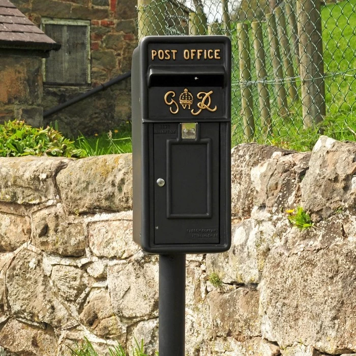 King George Rex Black Period Post Box 18 King George Rex Black Period Post Box - Image 16