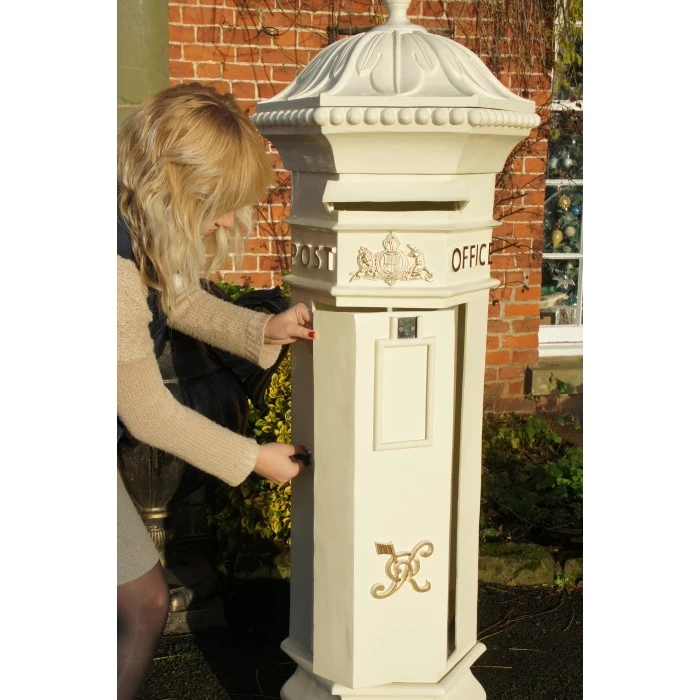 Penfold Pillar Post Box 13 Penfold Pillar Post Box - Image 11