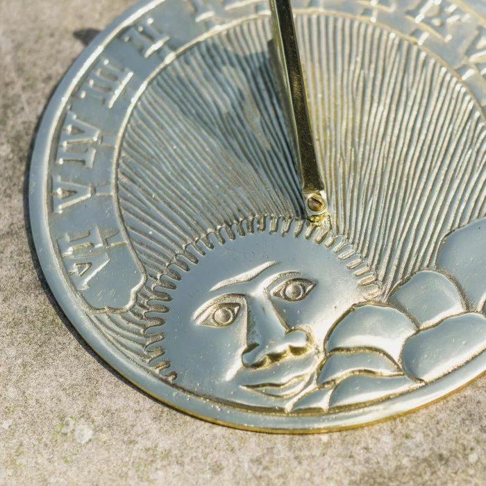 Polished Brass 'Rising Run' Sundial 10 Polished Brass 'Rising Run' Sundial - Image 8