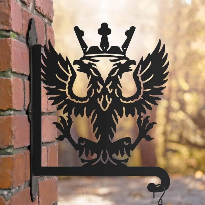 Steel Mercian Regiment Hanging Basket Bracket 5 Steel Mercian Regiment Hanging Basket Bracket - Image 3