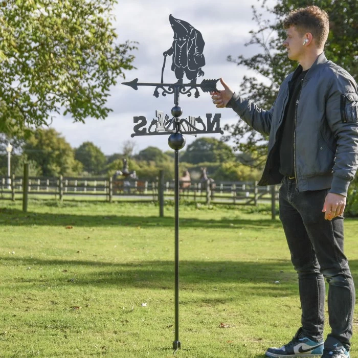 Mr Badger Free Standing Weathervane 5 Mr Badger Free Standing Weathervane - Image 3