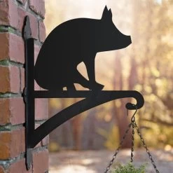 Pig Iron Hanging Basket Bracket -Garden Supply Discount Store ukbra031 pig hanging basket bracket bcmw 2